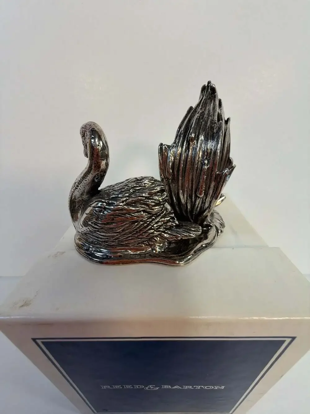 Reed & Barton 1824 Collection Swan Silverplate Napkin Ring
